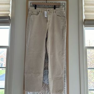 NWT American Eagle Mom straight jeans cream colored sz 14